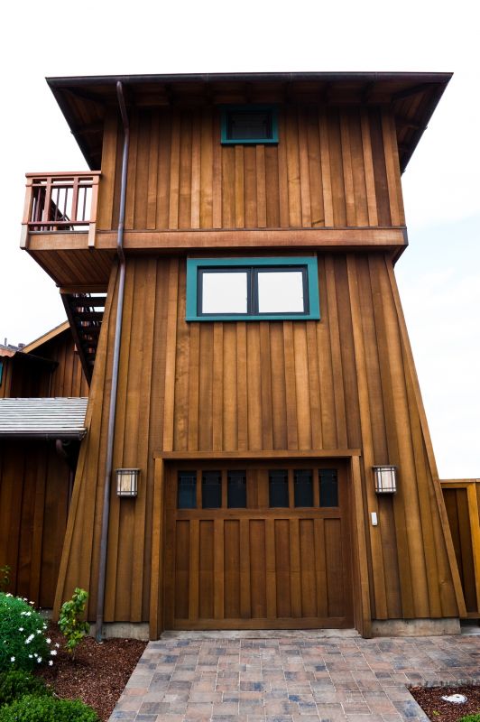 House Garage Building